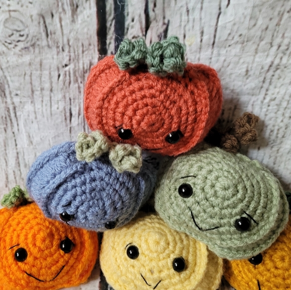 Crochet Smiling pumpkin decor set